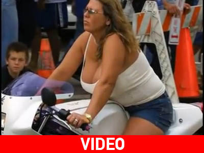 Καβαλώντας μοτοσικλέτα με παραπανίσια κιλά…